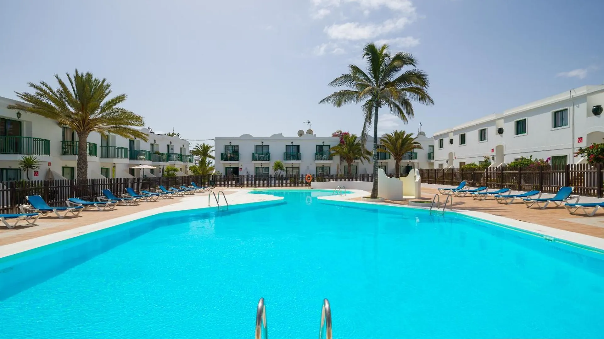 Cleo Pool View & Wi-Fi By Irent Fuerteventura Apartment Corralejo Spain