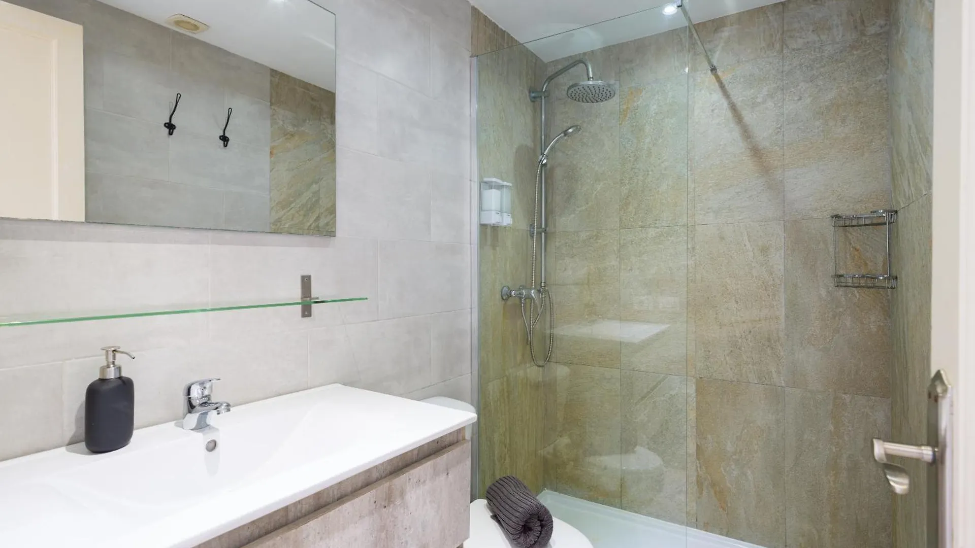 Cleo Pool View & Wi-Fi By Irent Fuerteventura Apartment Corralejo Spain